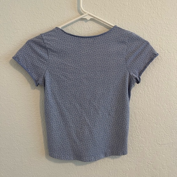 brandy melville t shirt - Picture 2 of 3